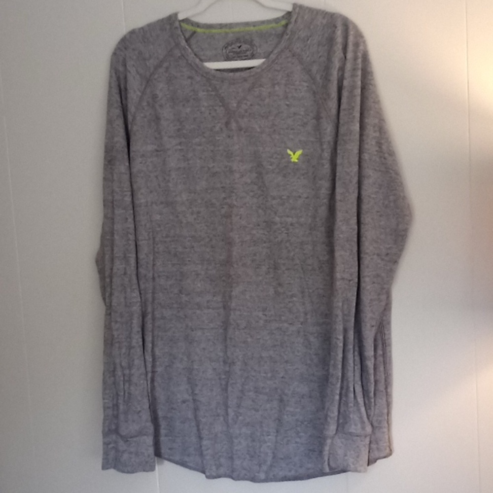 Mens American Eagle top